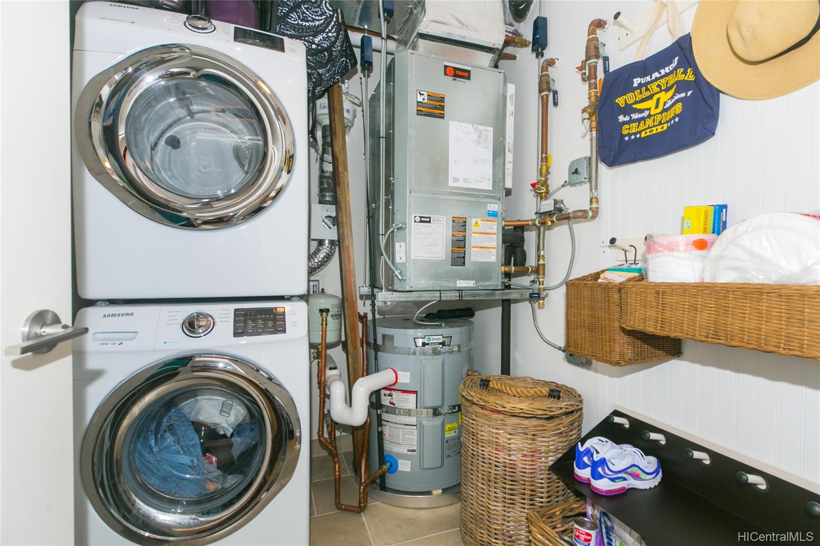 1001 Queen Street  Unit 3403