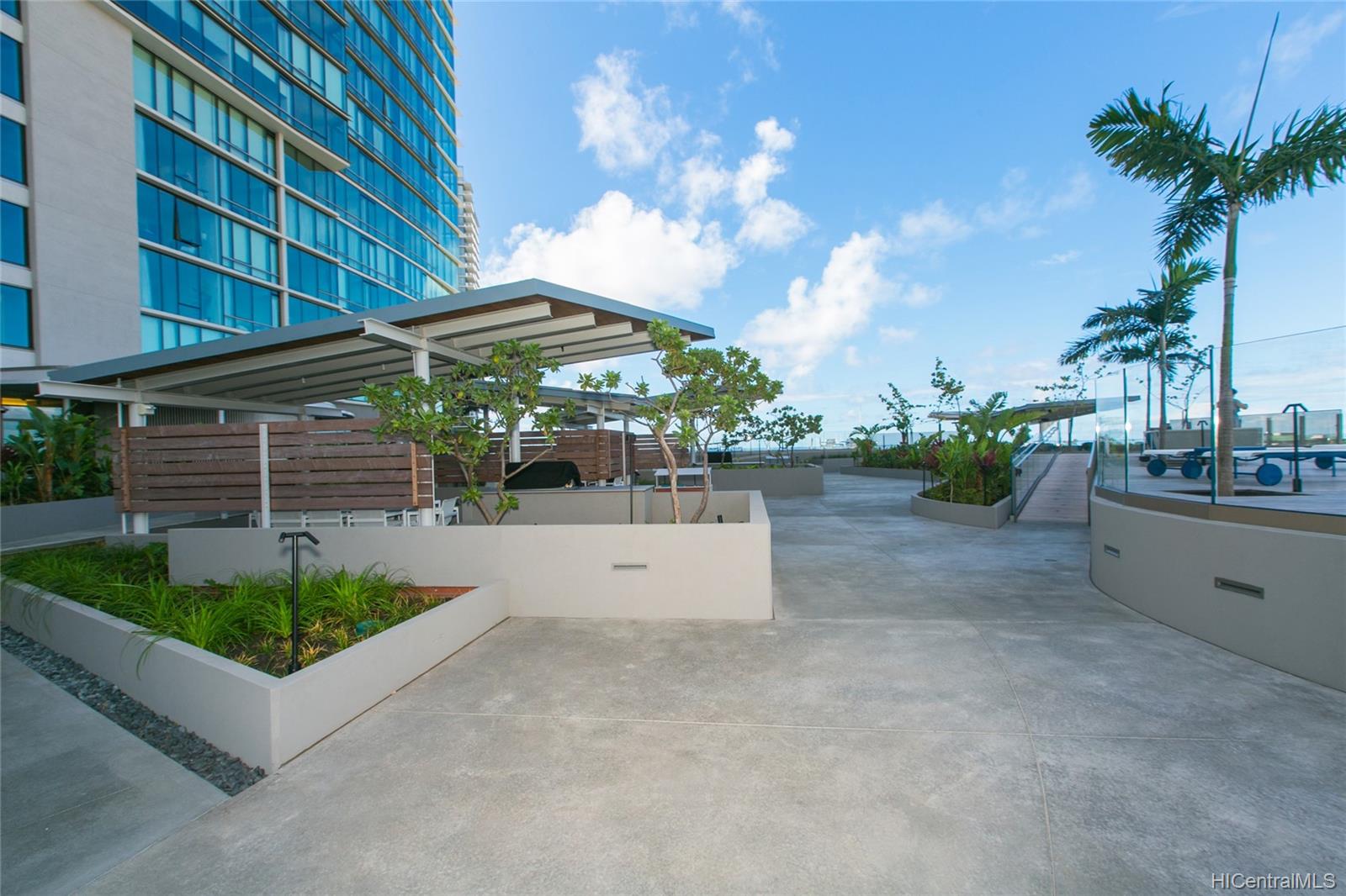 1001 Queen Street  Unit 3403