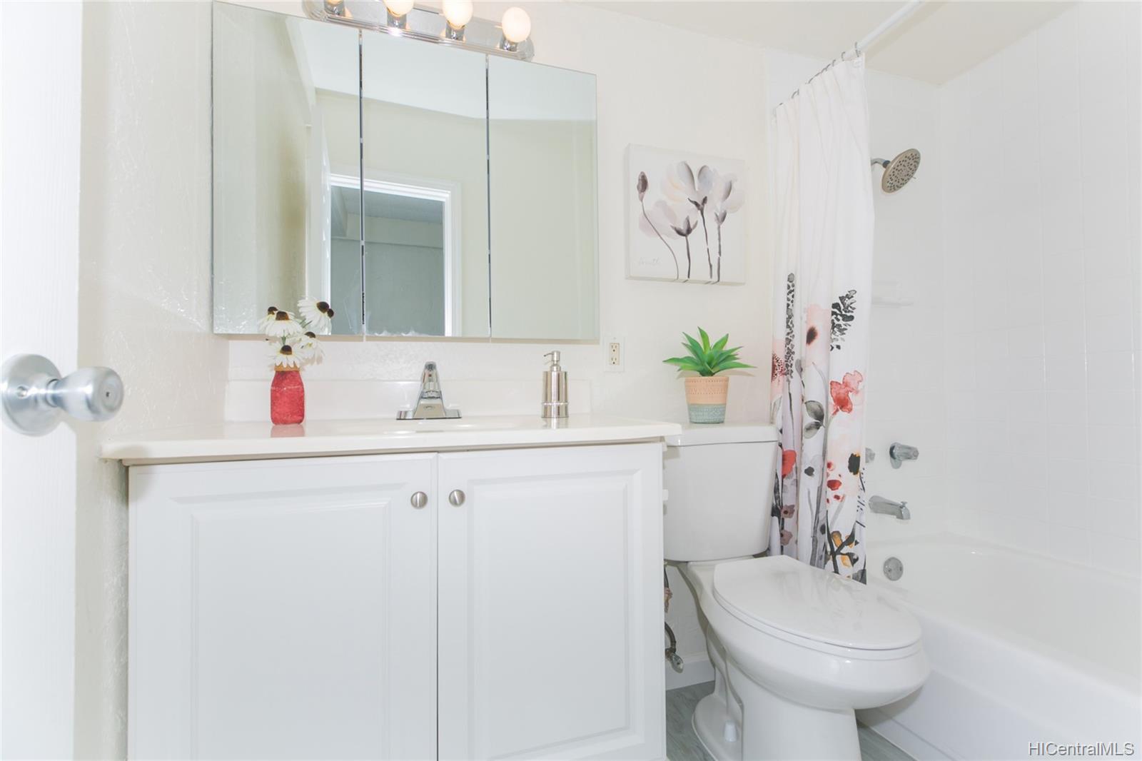 778 Wiliwili Street  Unit 202