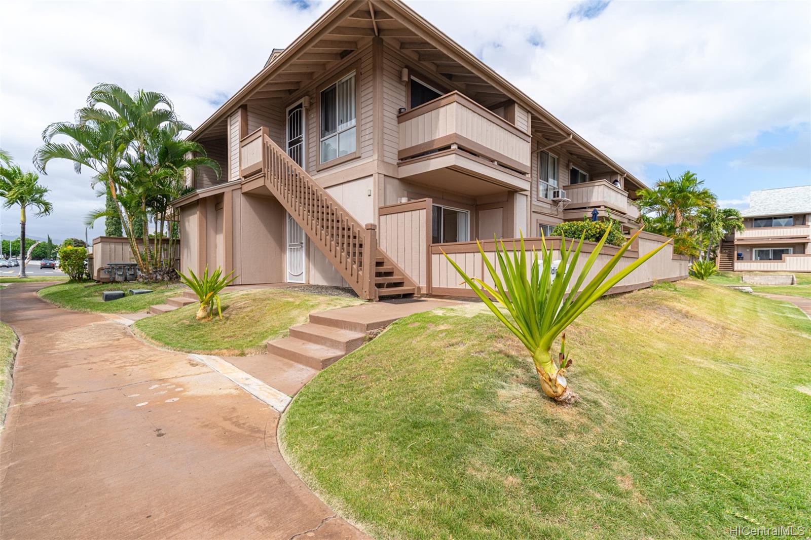 Palm Villas 2 911140 Mikohu Street Unit 32D Ewa Beach HI 96706 sold on