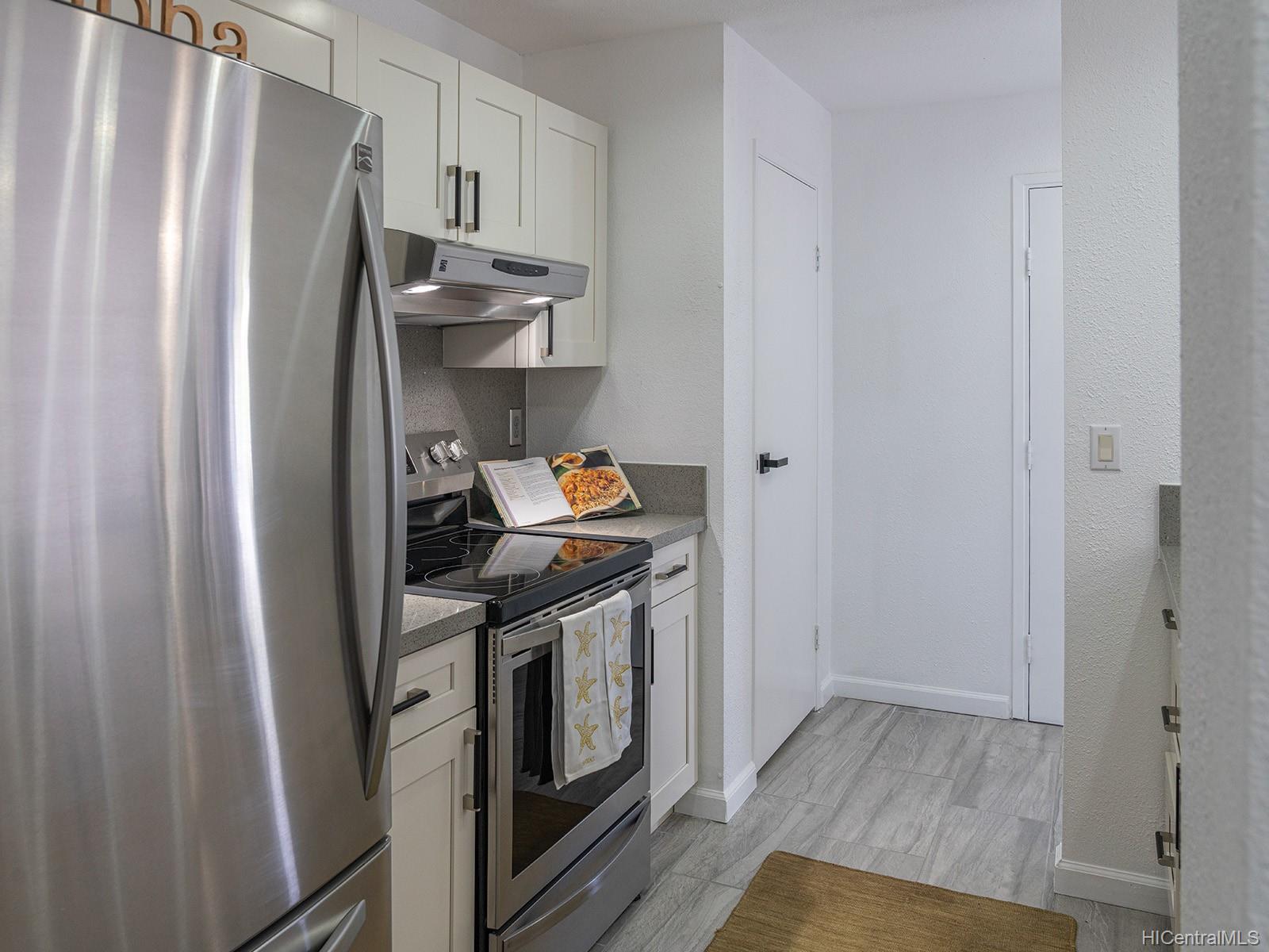 95-1140 Makaikai Street  Unit 18