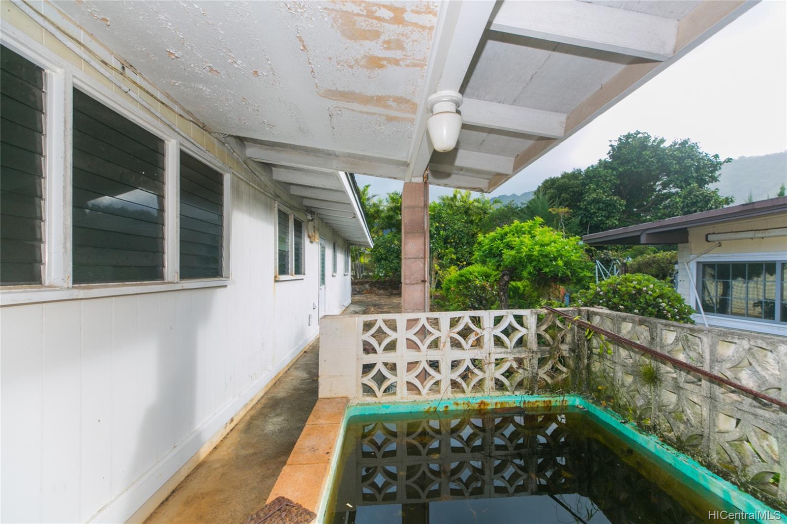 2880 Poelua Street Honolulu HI 96822 sold on 01072022