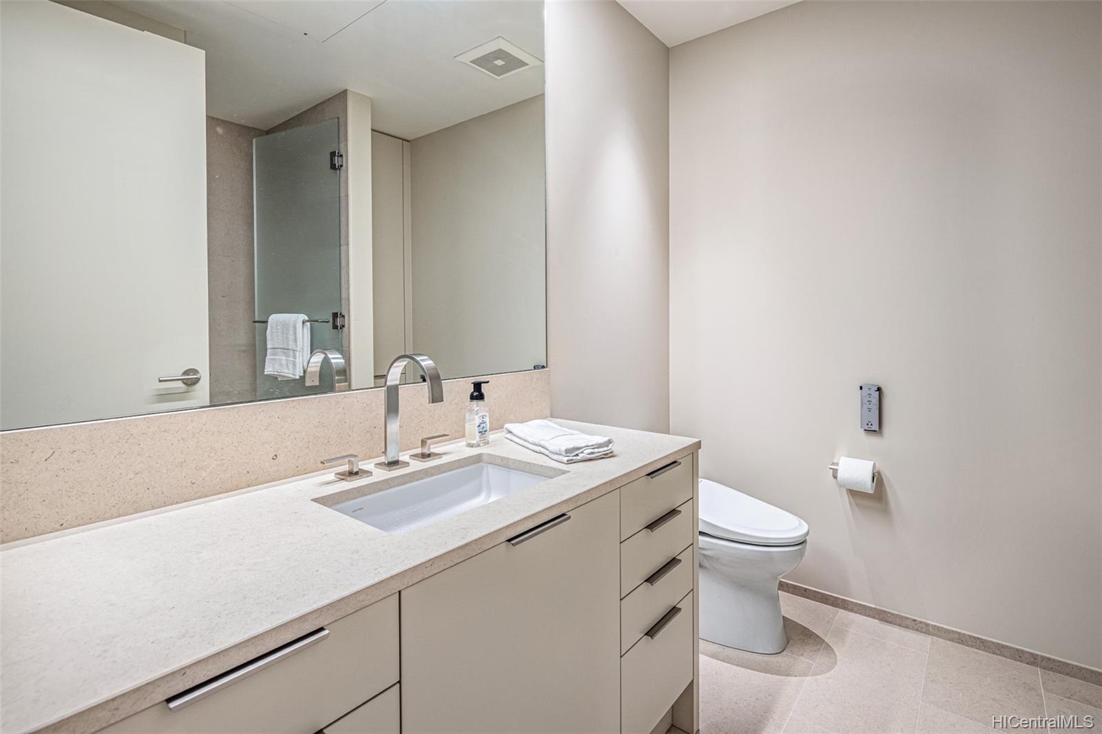 1388 Ala Moana Boulevard  Unit 6304