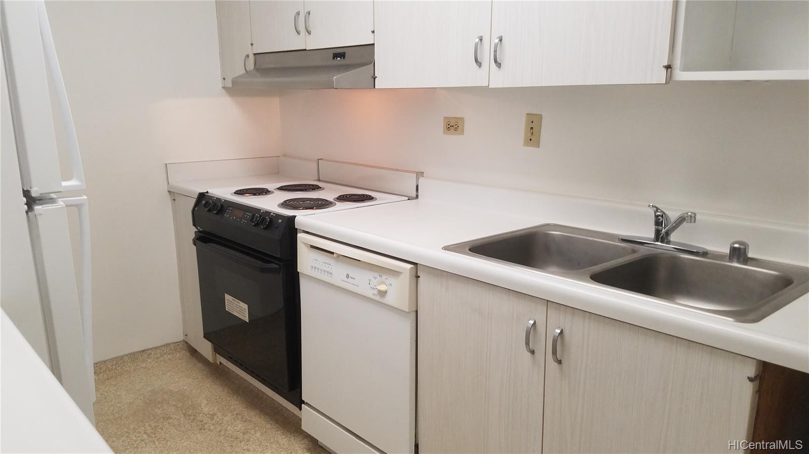 2465 Ala Wai Boulevard  Unit 1203