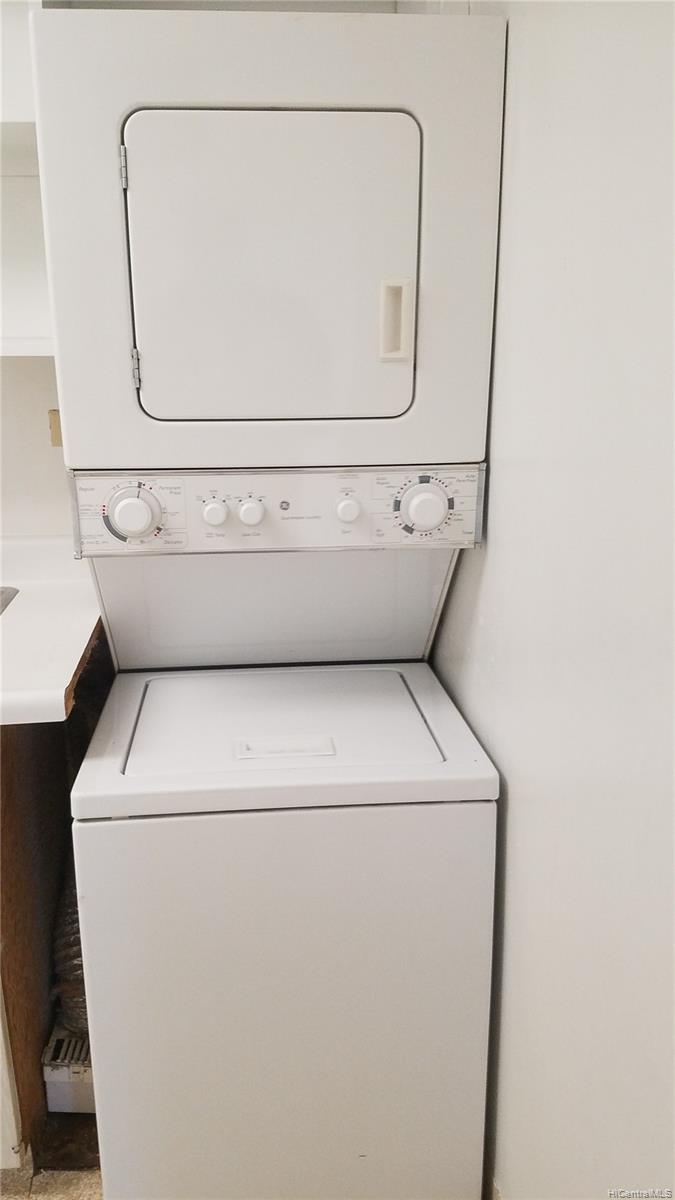 2465 Ala Wai Boulevard  Unit 1203