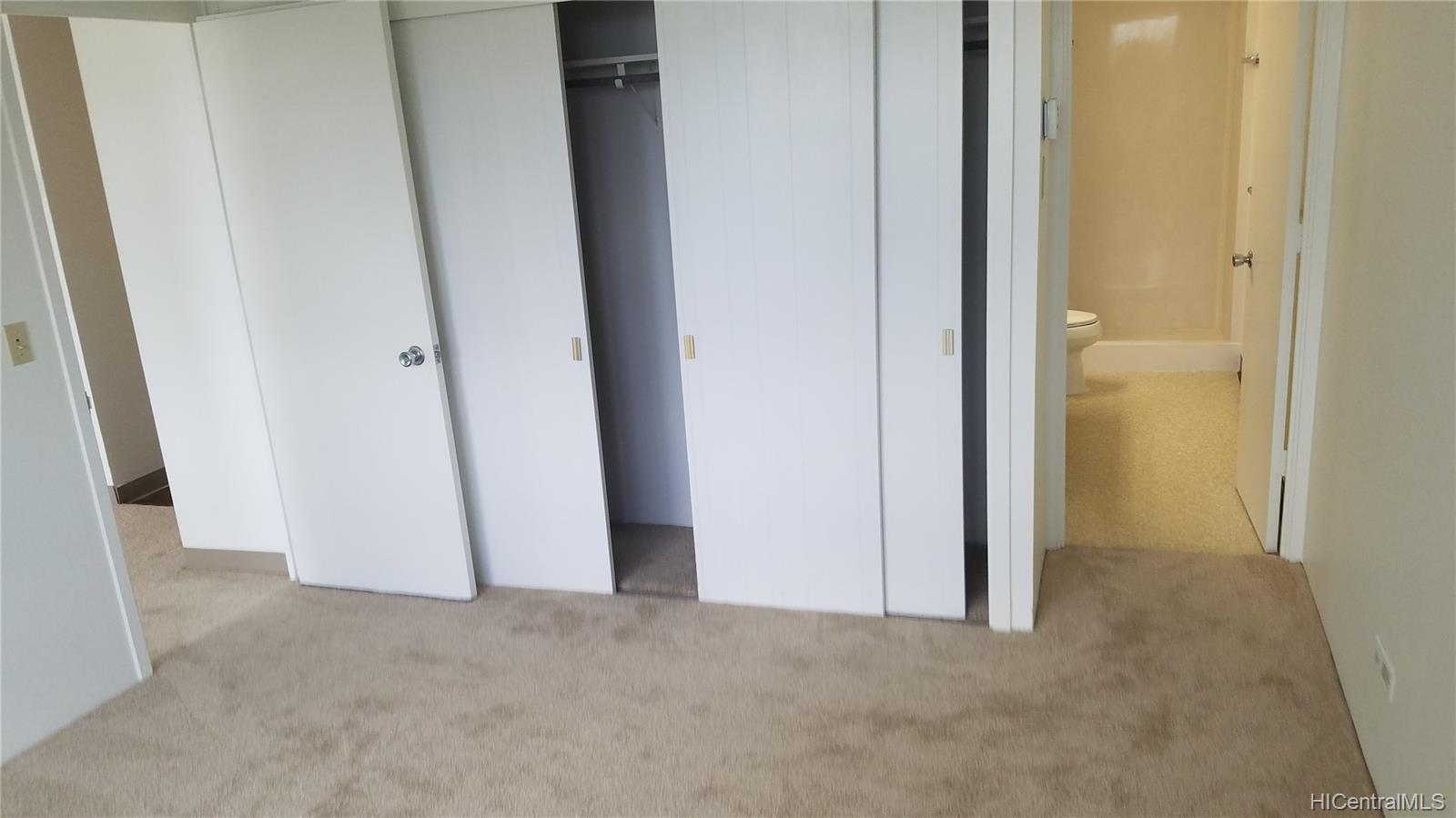2465 Ala Wai Boulevard  Unit 1203