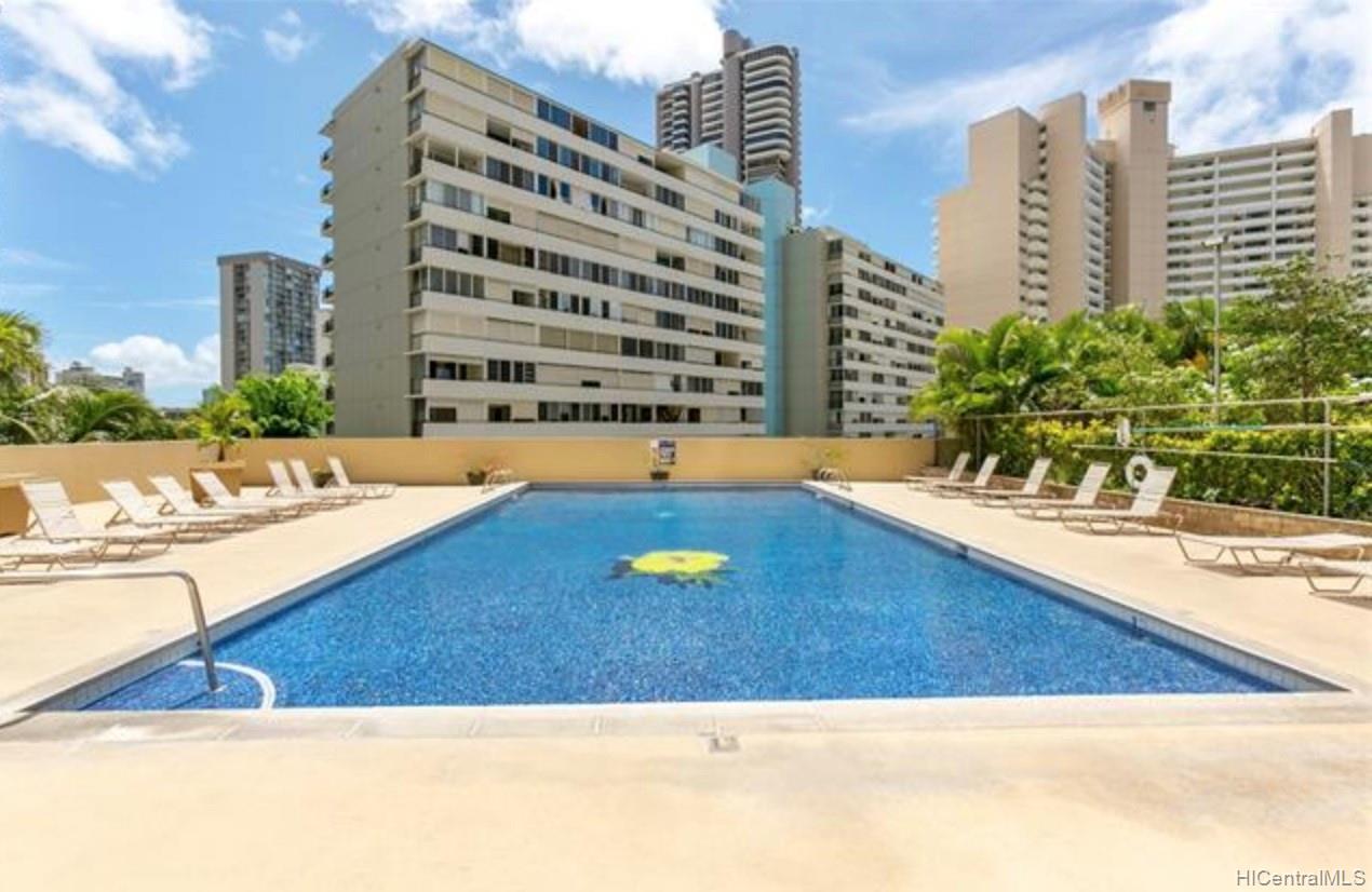 411 Hobron Lane  Unit 1512