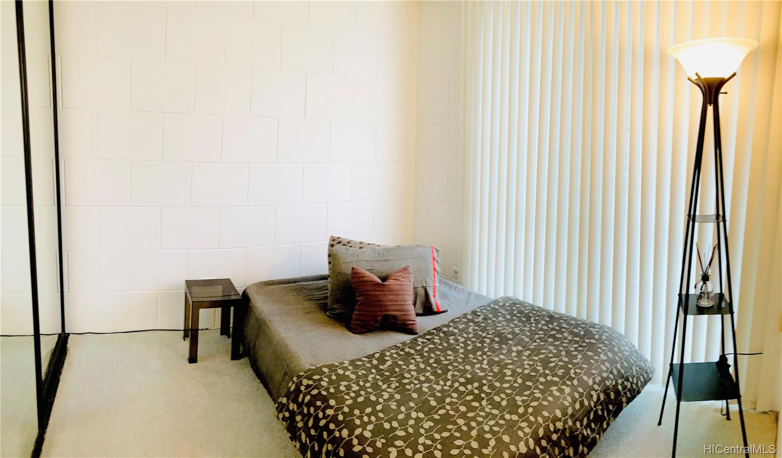 2845 Waialae Avenue  Unit 321