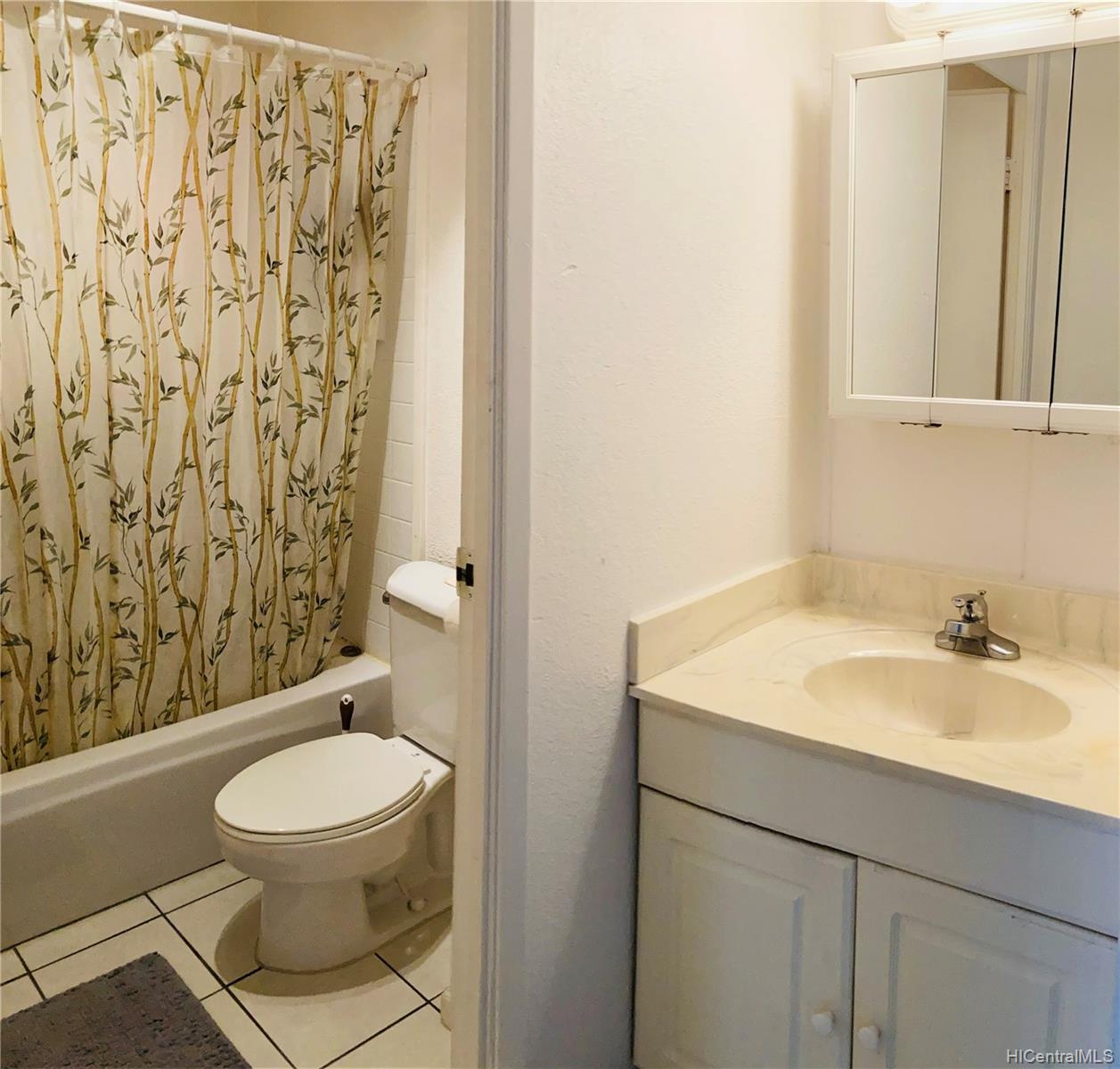 2845 Waialae Avenue  Unit 321
