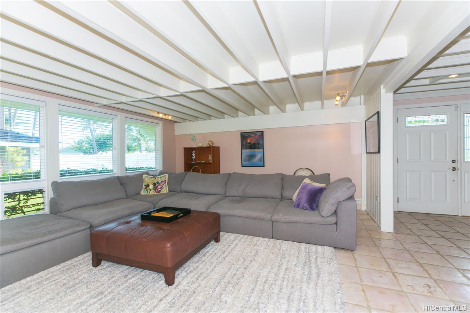 110 N Kalaheo Avenue  Unit B