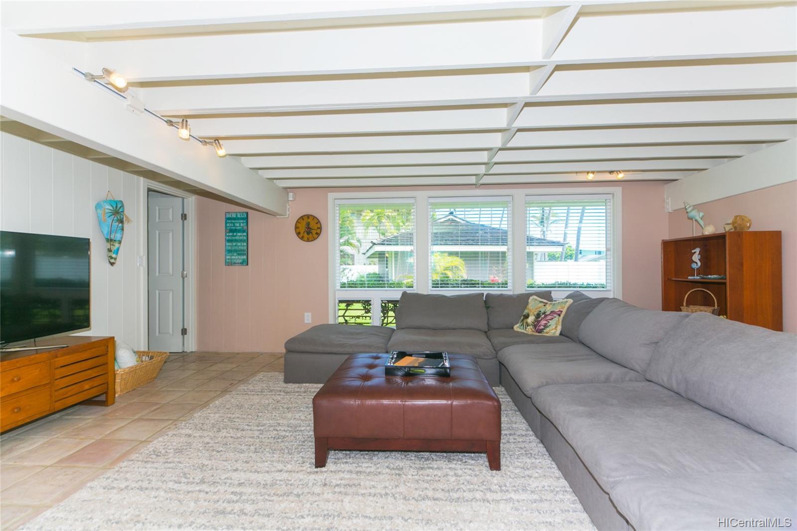 110 N Kalaheo Avenue  Unit B