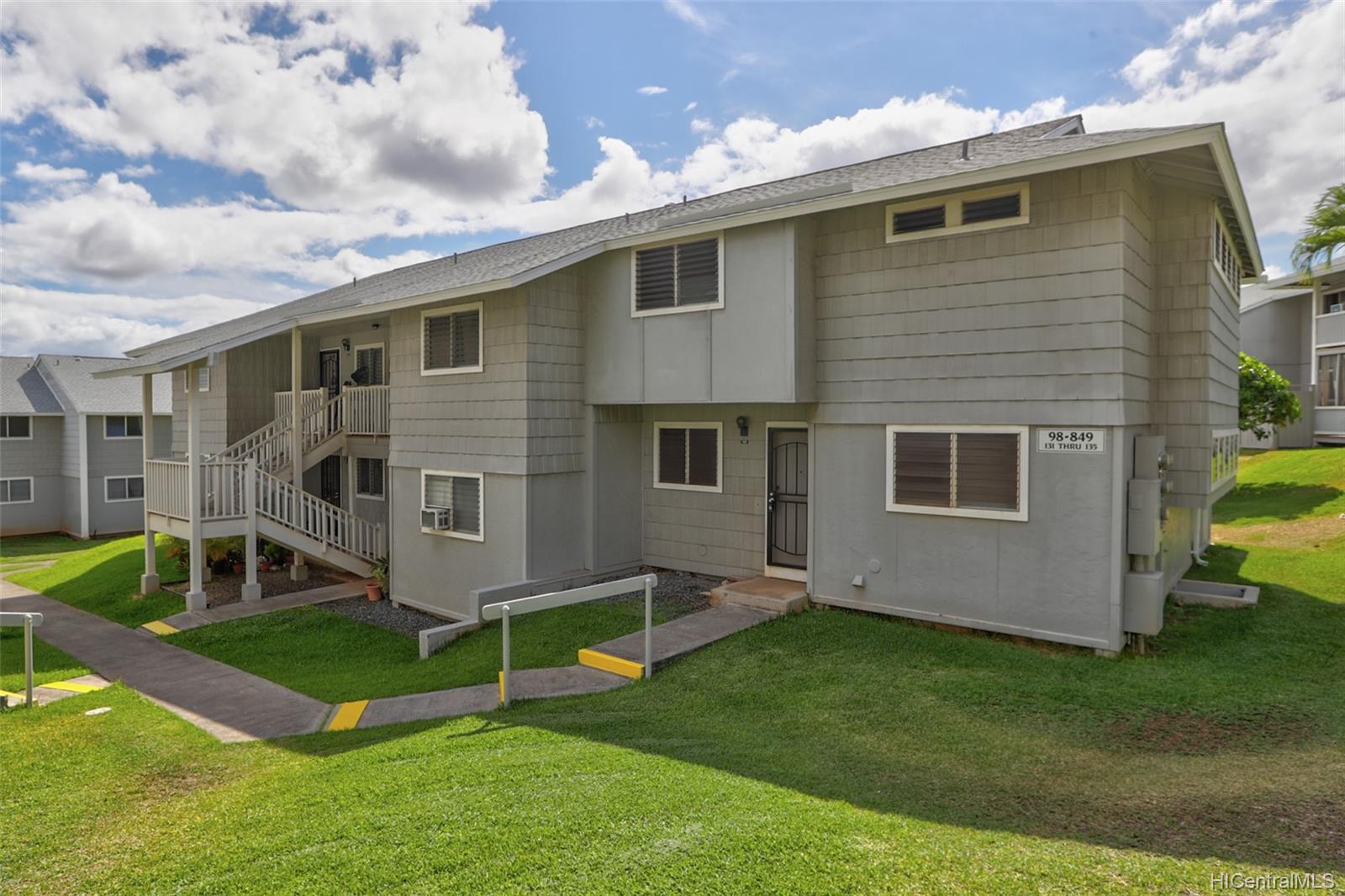 Waiau Garden Court 98849 Noelani Street Unit 131 Pearl City HI 96782