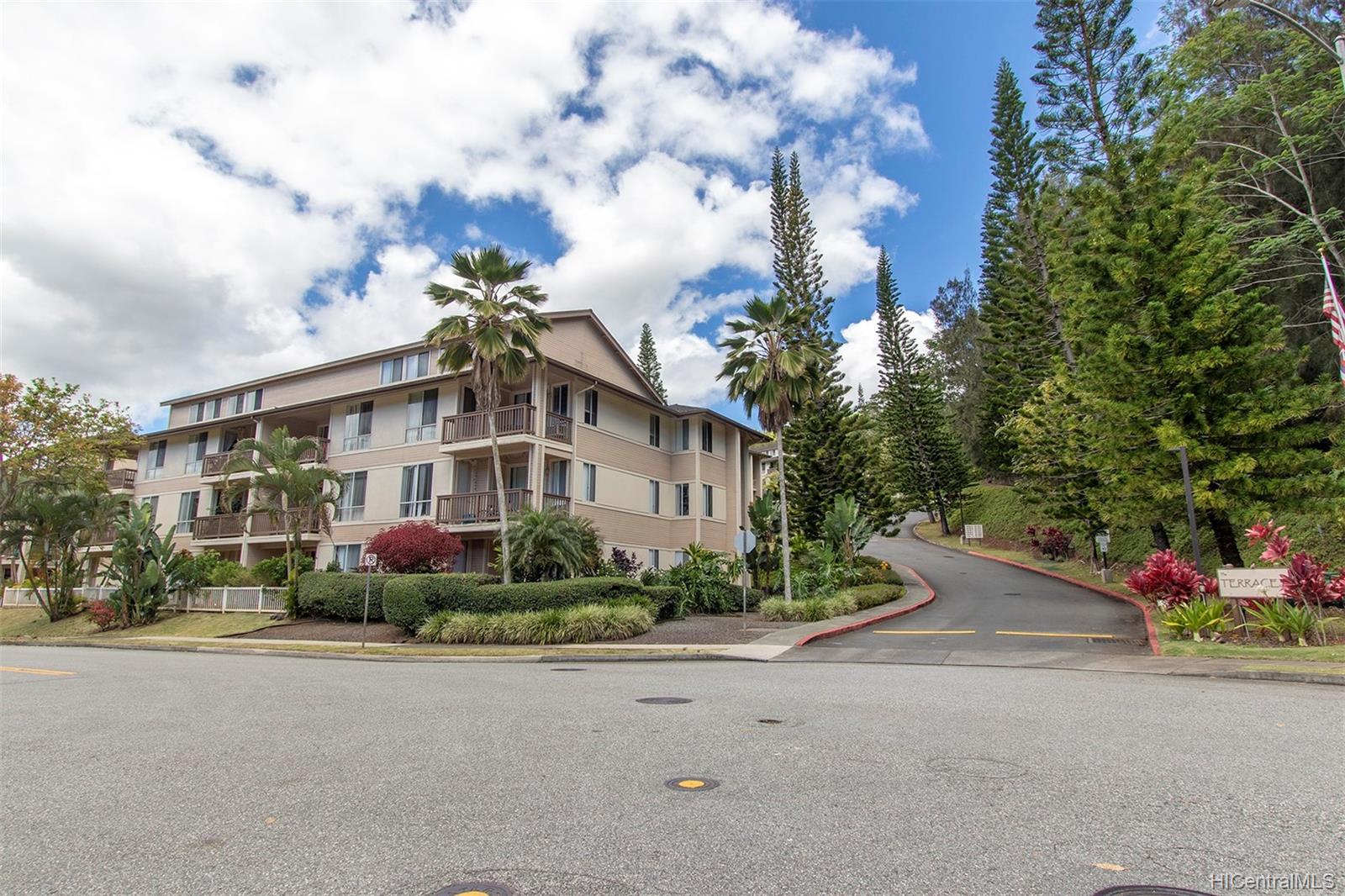 95-932 Wikao Street Unit B304 95-932 Wikao Street Unit B304