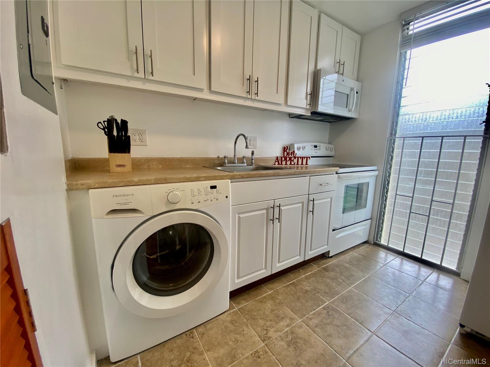 419A Atkinson Drive  Unit 307