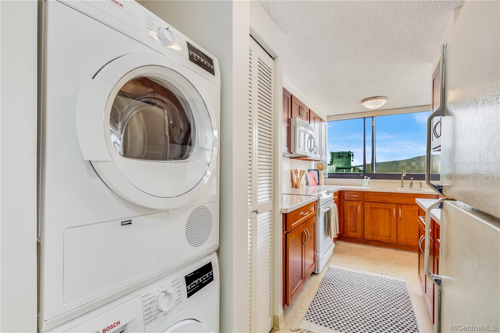 2724 Kahoaloha Lane  Unit 1507