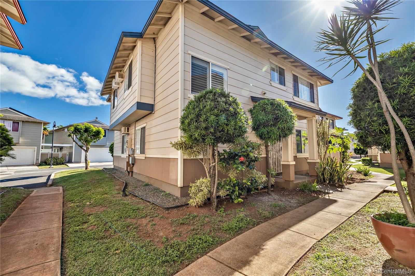 91-1042 Manaolana Street  Unit 16B