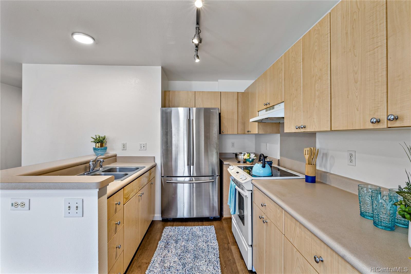 91-1042 Manaolana Street  Unit 16B
