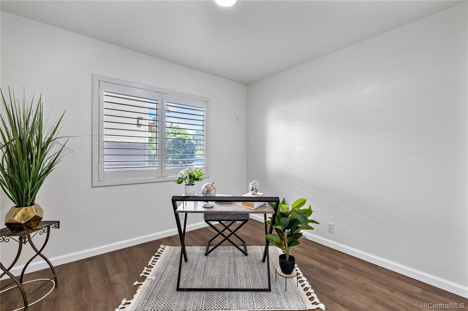 91-1042 Manaolana Street  Unit 16B