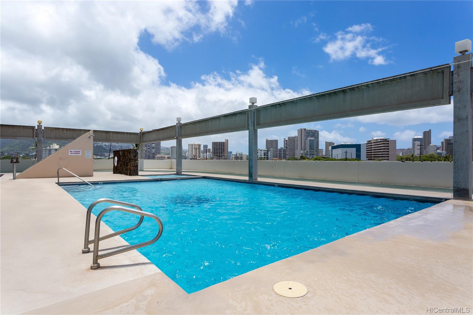 1750 Kalakaua Avenue  Unit 2202