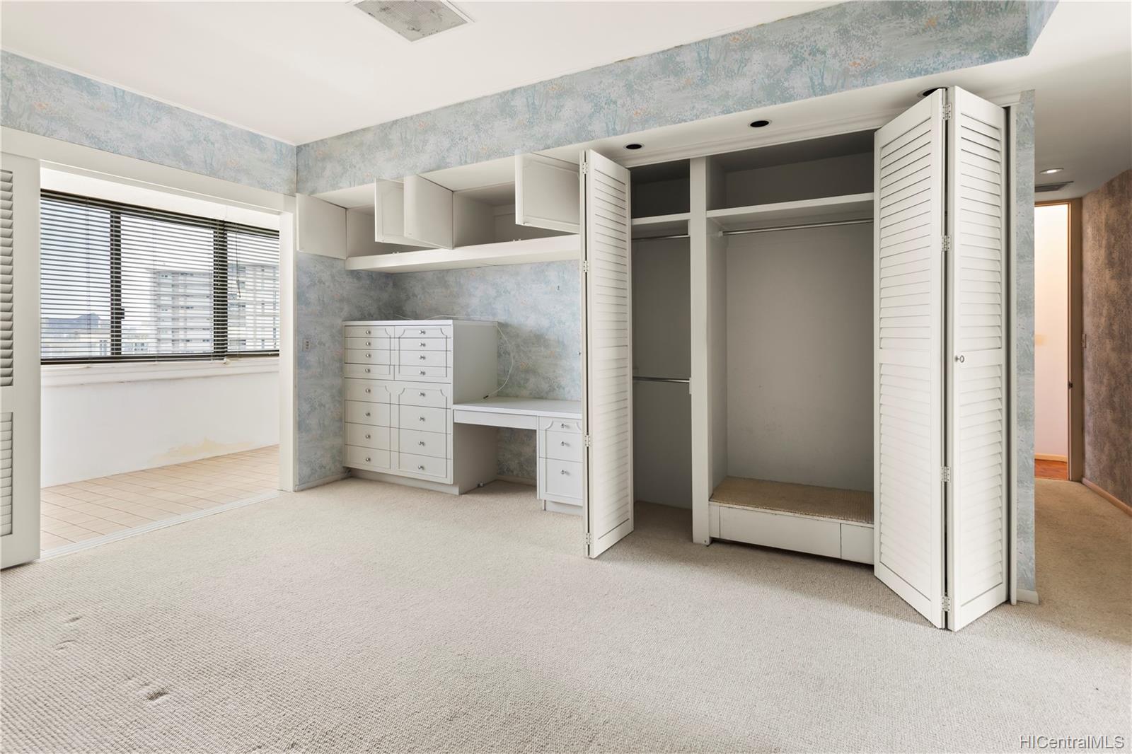 1333 Heulu Street  Unit 1207PH