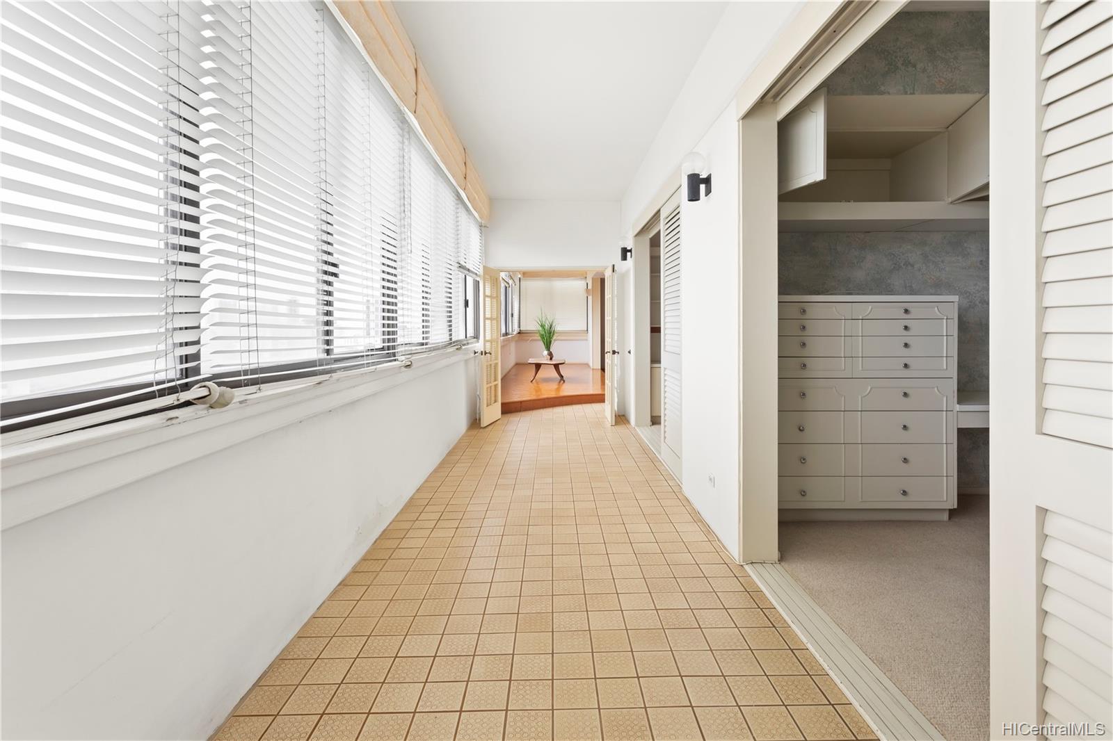 1333 Heulu Street  Unit 1207PH