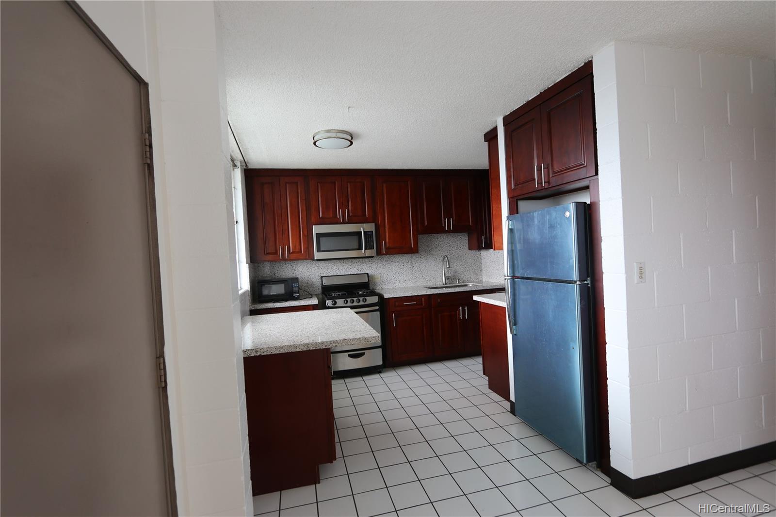 Kapalama Uka 1519 Kaumualii Street Unit 320 Honolulu HI 96817 sold on