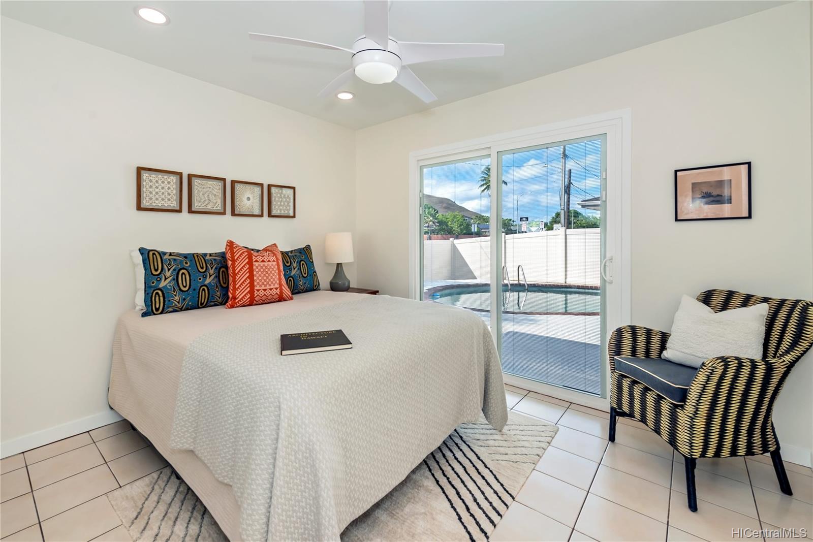 633 Keolu Drive