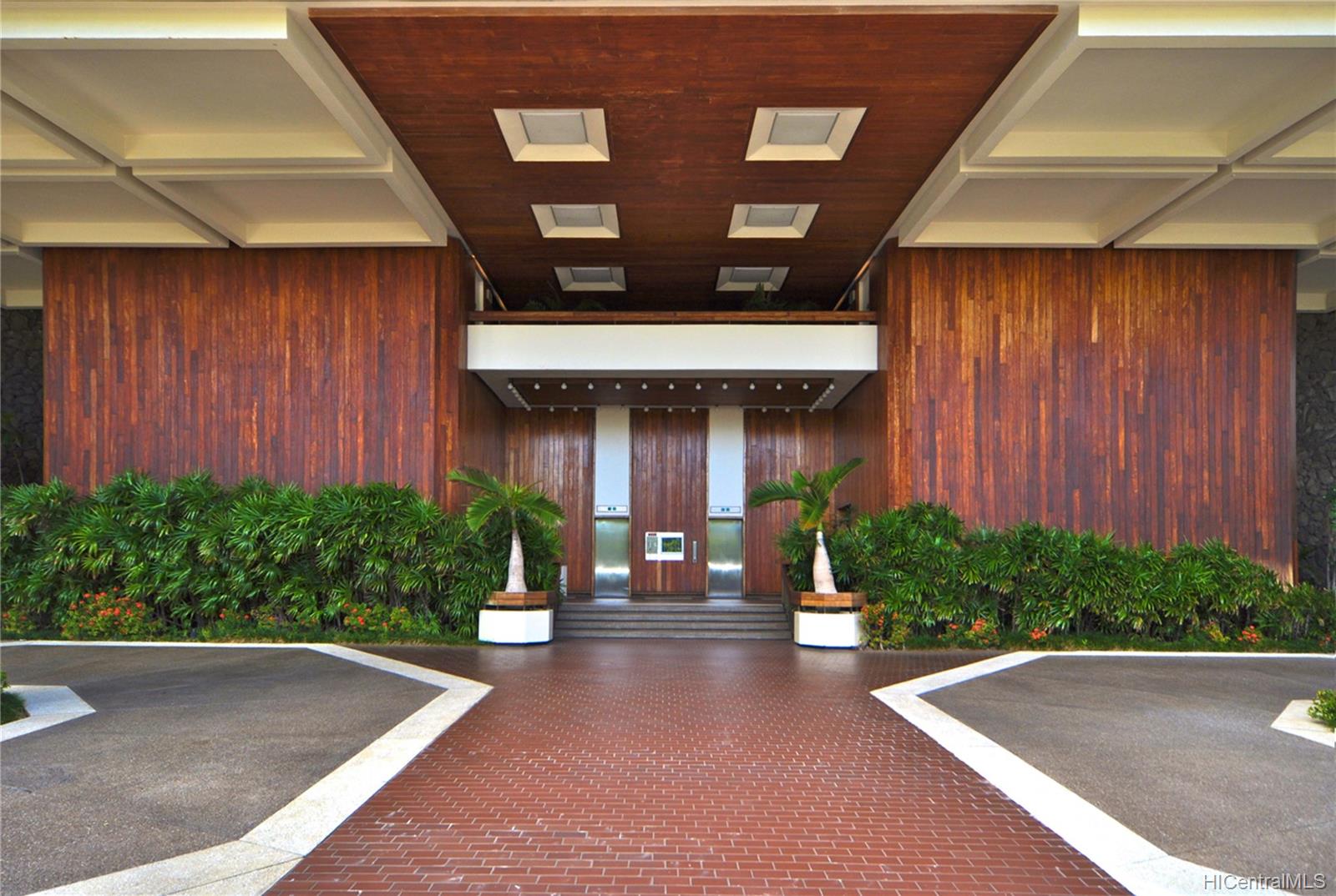 250 Kawaihae Street  Unit 1D