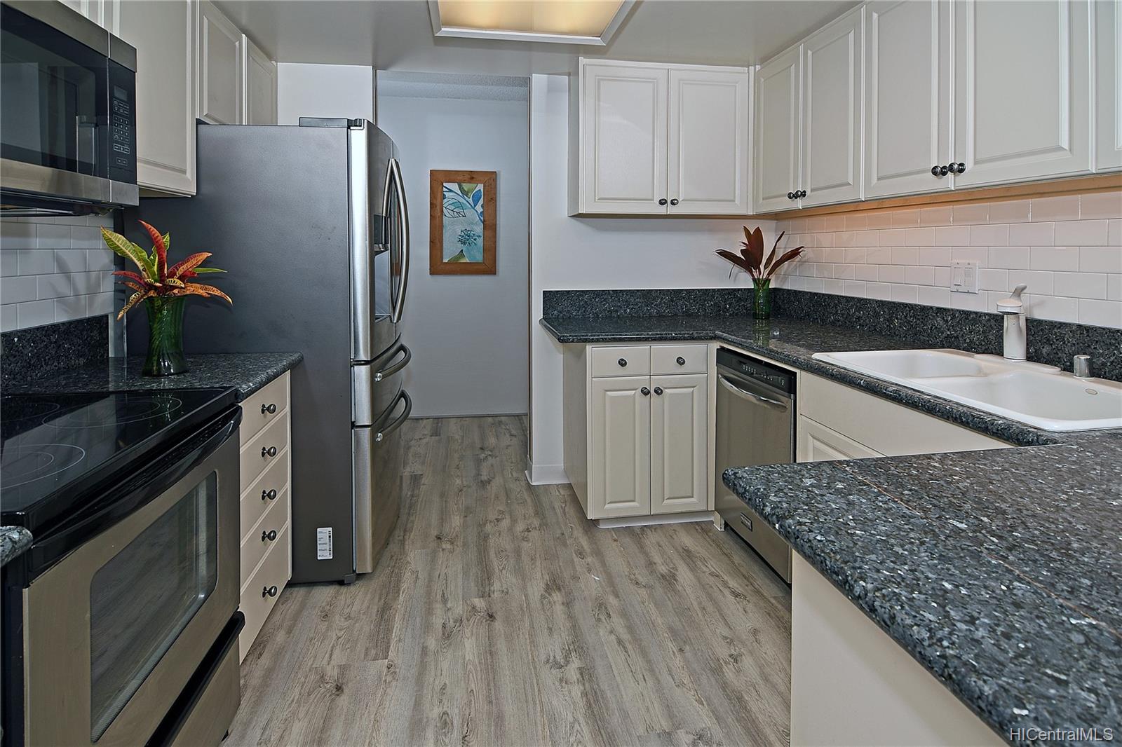 250 Kawaihae Street  Unit 1D