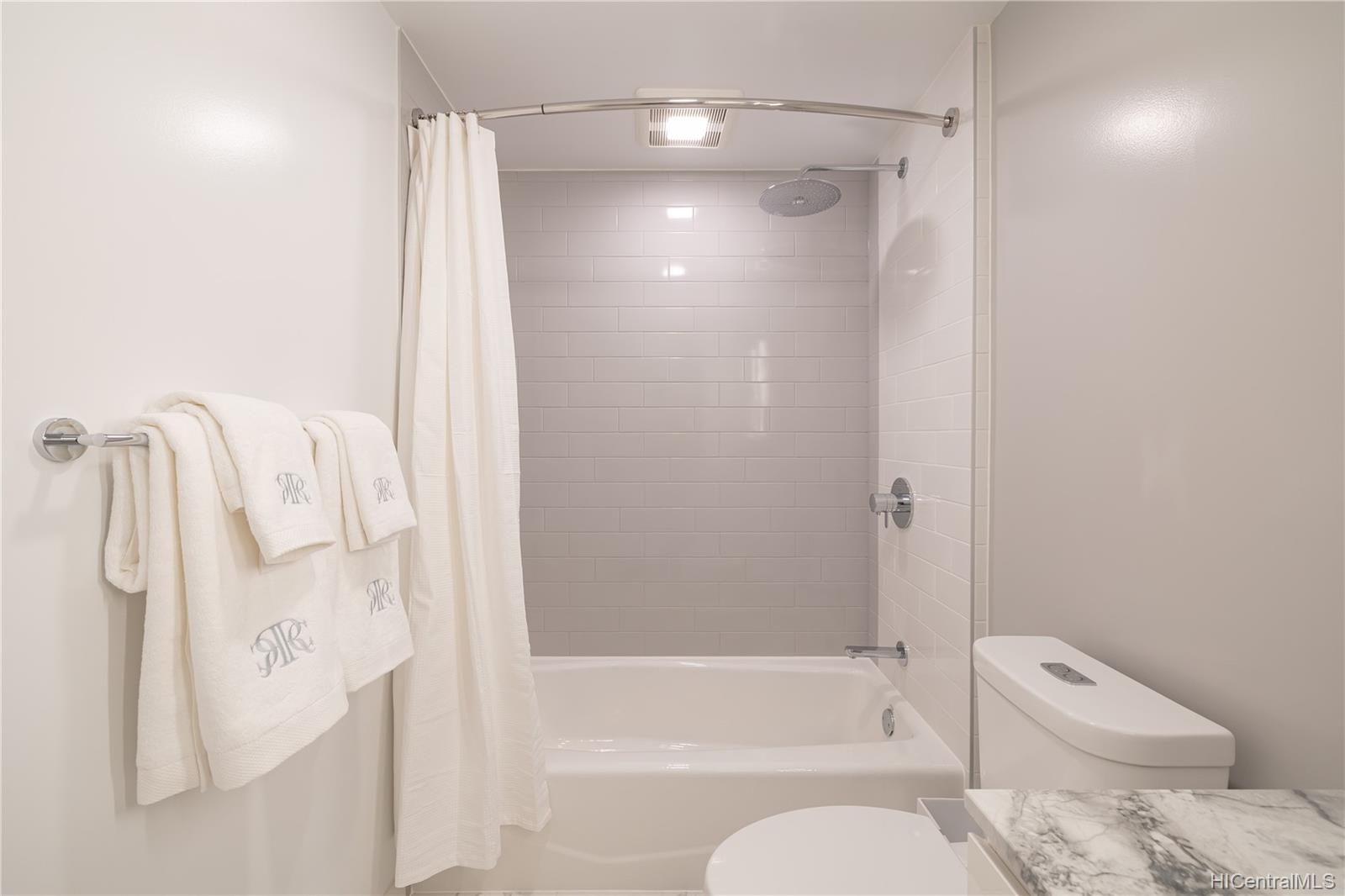 987 Queen Street  Unit 4103