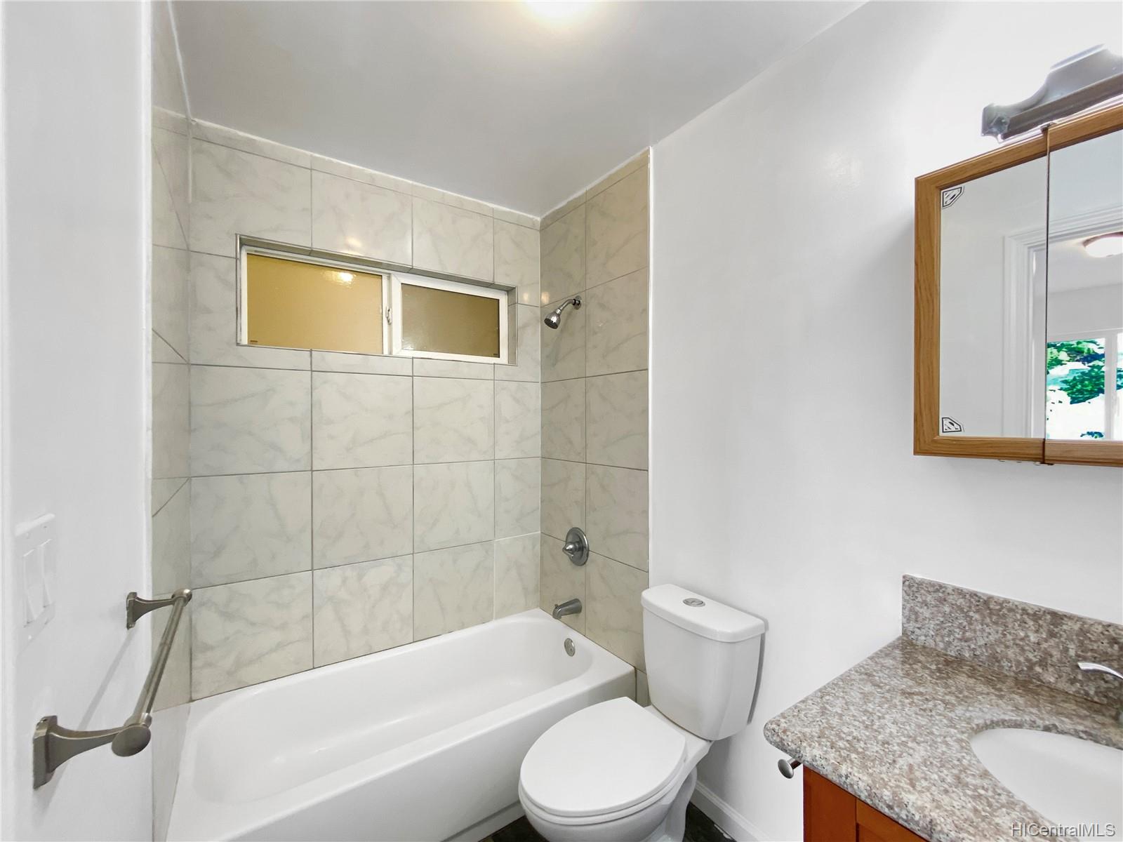 87-1430 Akowai Road