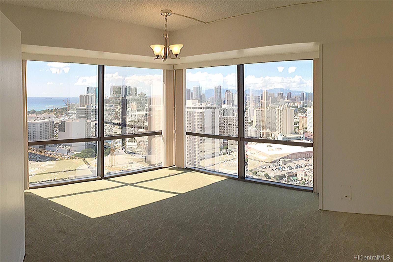 1750 Kalakaua Avenue  Unit 3201