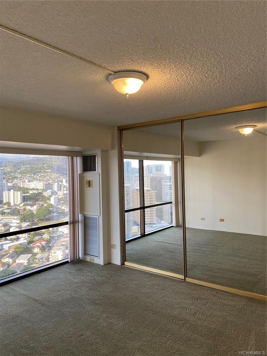 1750 Kalakaua Avenue  Unit 3201