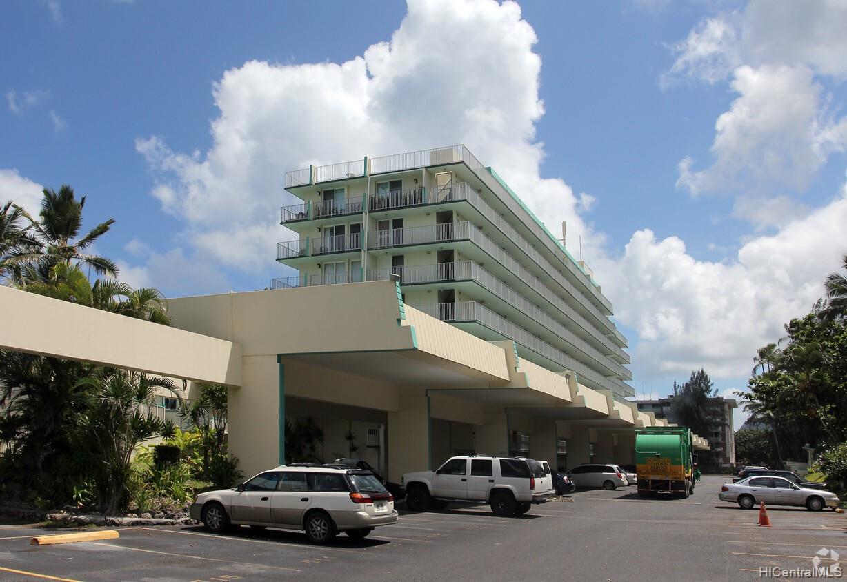 53-567 Kamehameha Highway  Unit 215