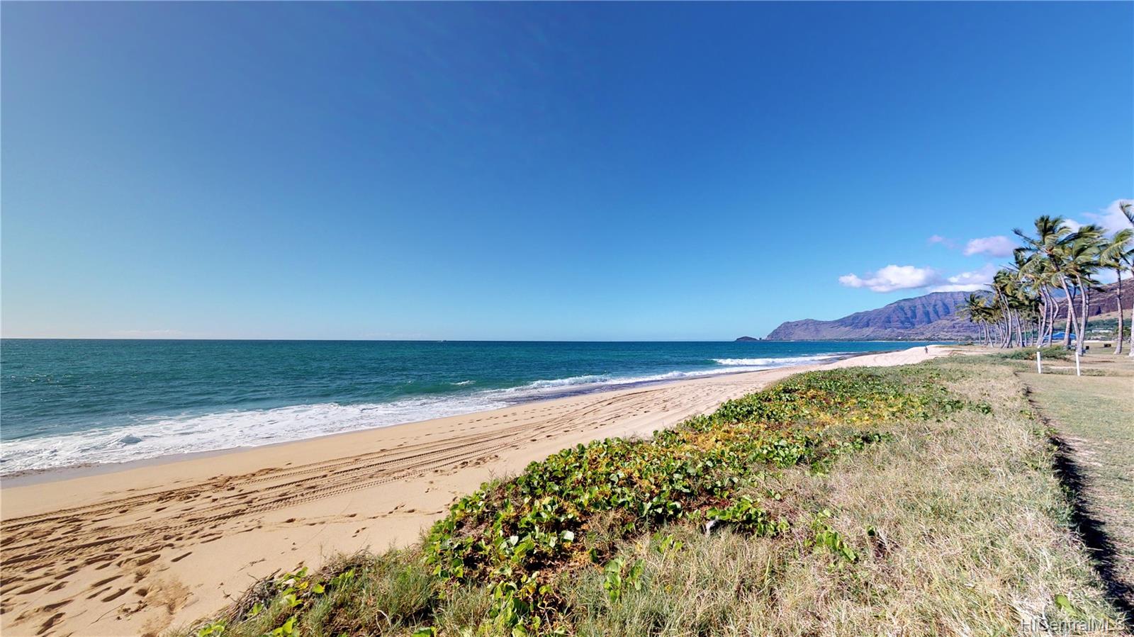 87-561 Farrington Highway  Unit 102