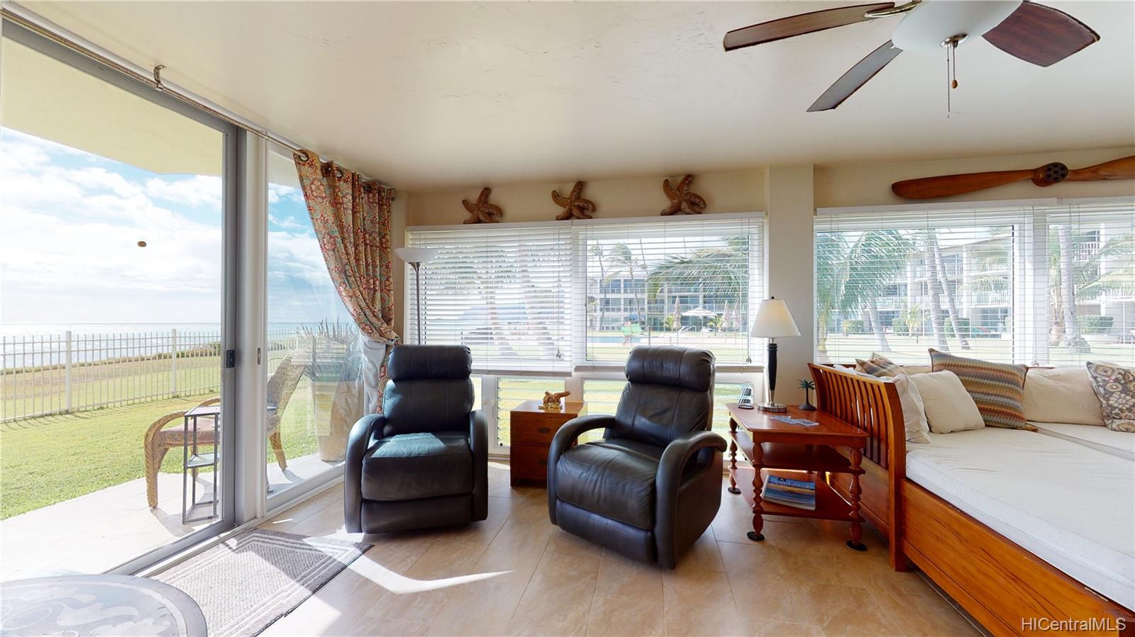 87-561 Farrington Highway  Unit 102