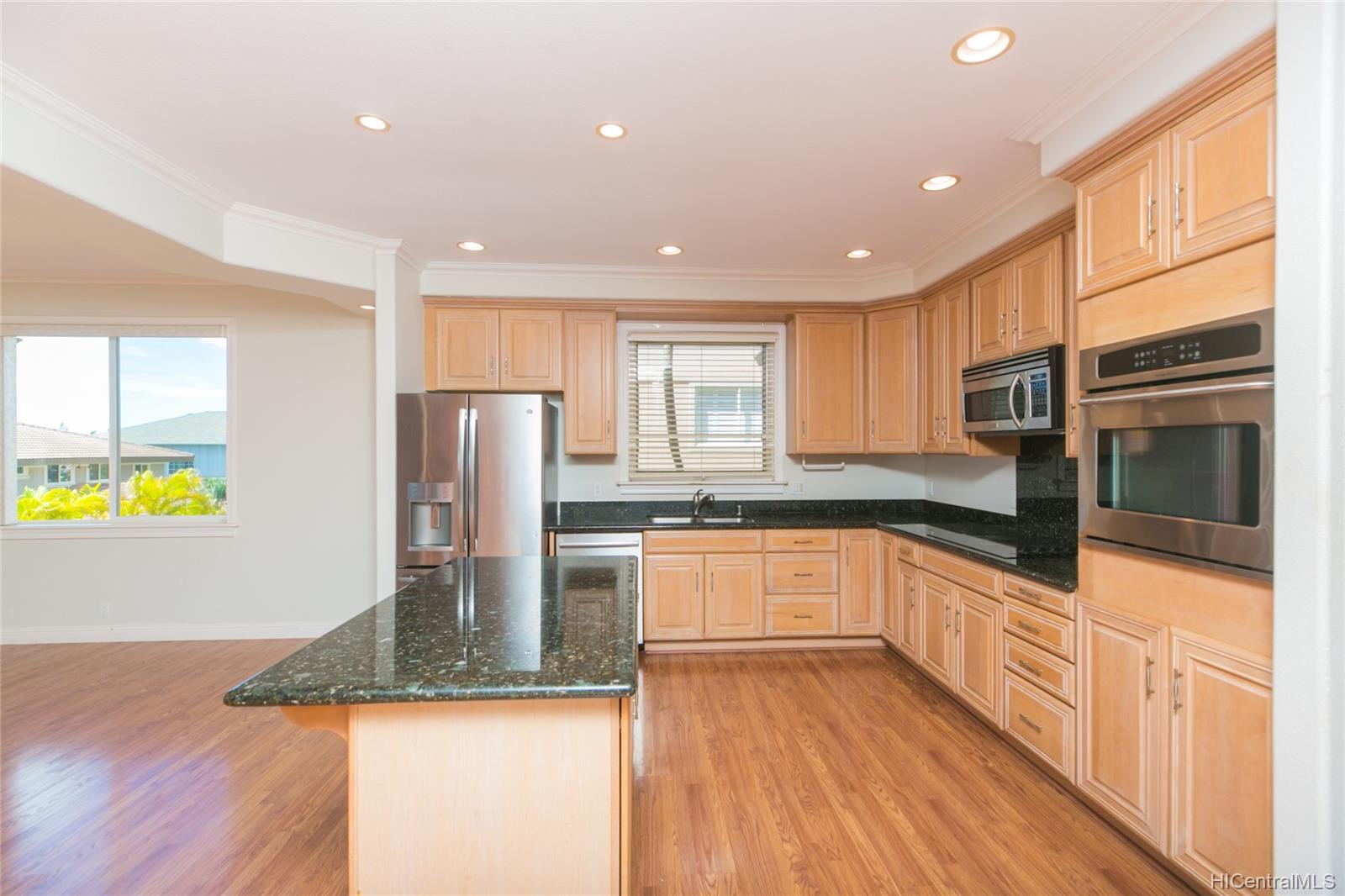92-243 Hoalii Place