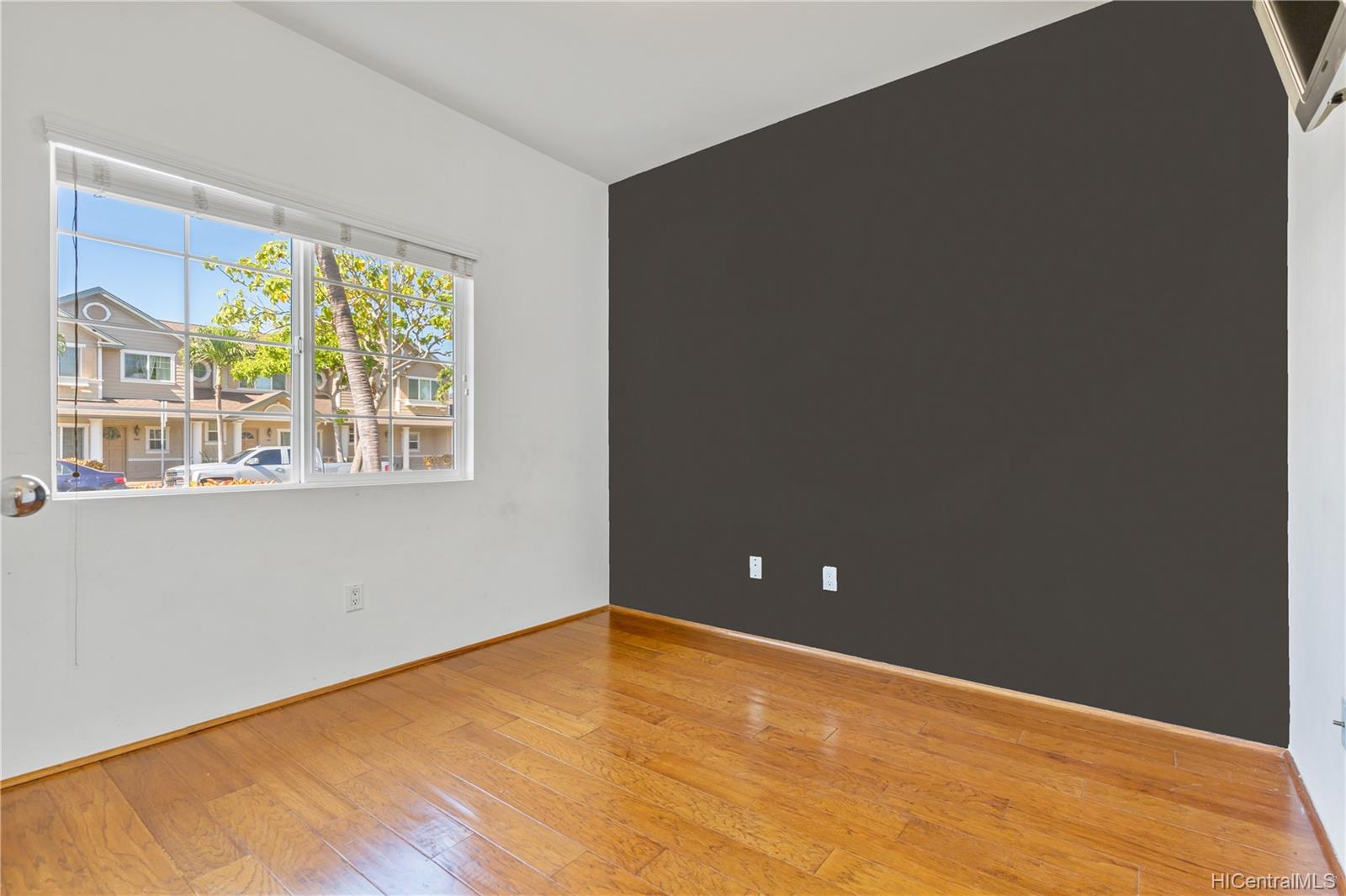 91-1021 Kaipalaoa Street  Unit 806