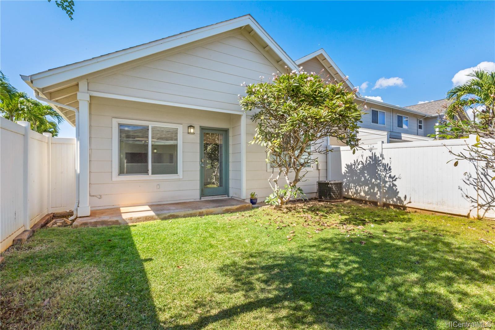 91-1021 Kaipalaoa Street  Unit 806