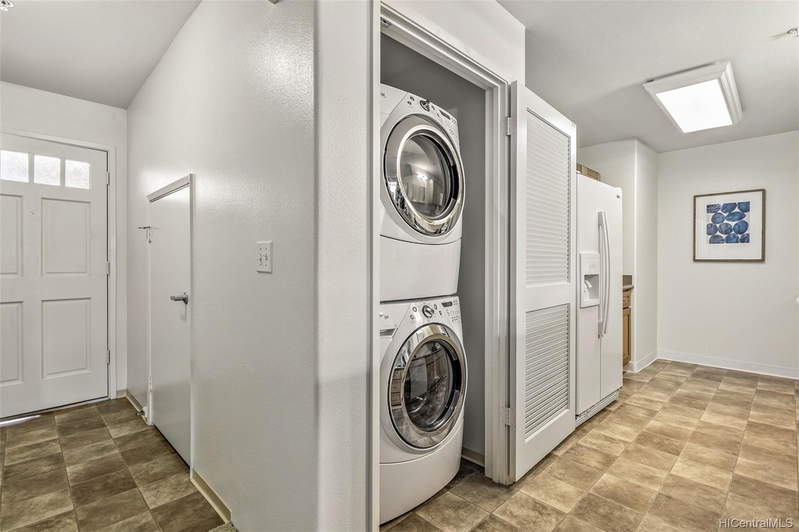 91-1265 Kamaaha Avenue  Unit 504