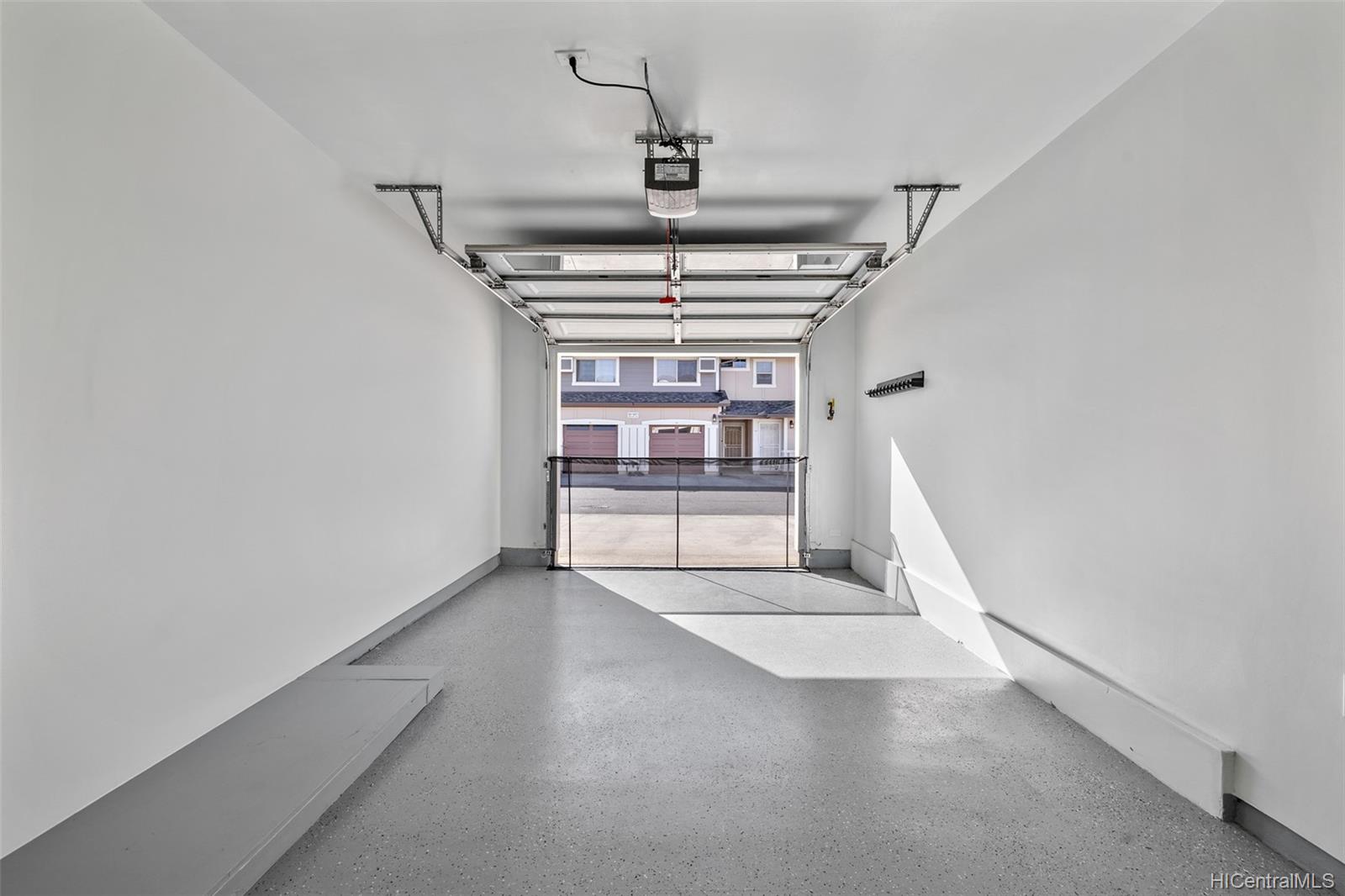 91-1265 Kamaaha Avenue  Unit 504