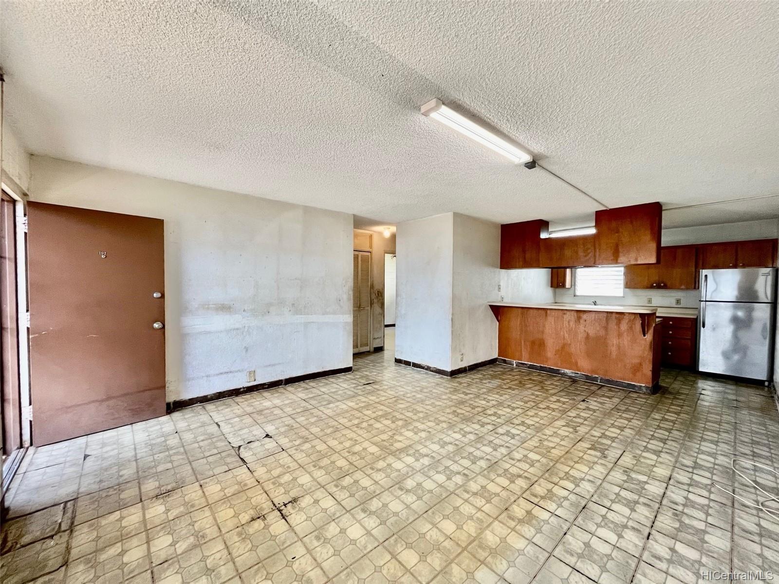 94-054 Leolua Street  Unit A102