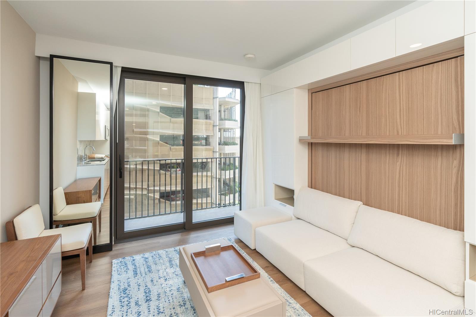 987 Queen Street  Unit 606