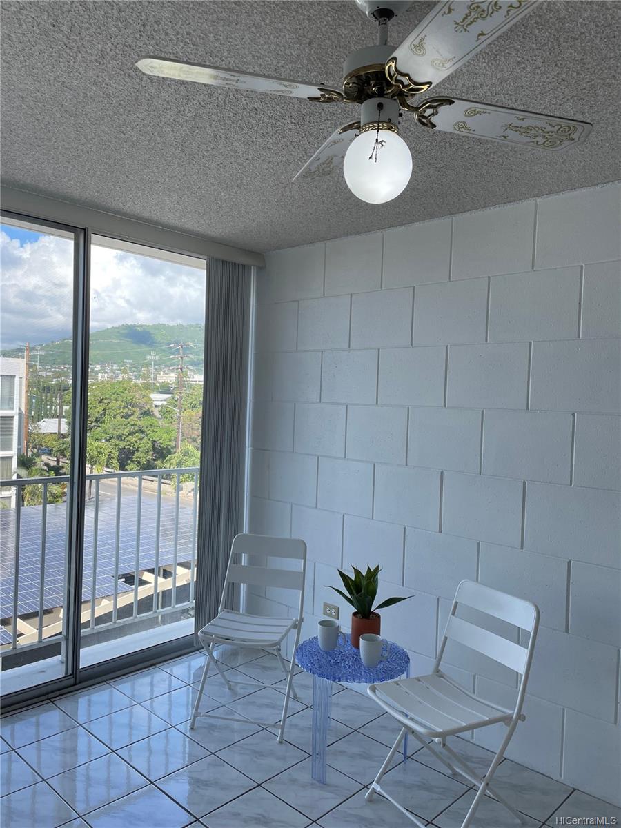 2847 Waialae Avenue  Unit 504