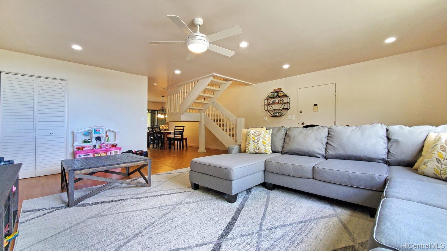 Kawaihae Crescent East 532 Kawaihae Street Unit G Honolulu HI 96825