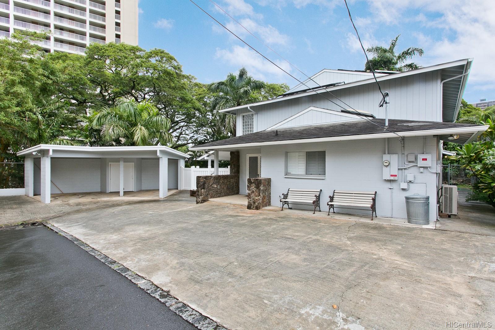 24 Muliwai Lane