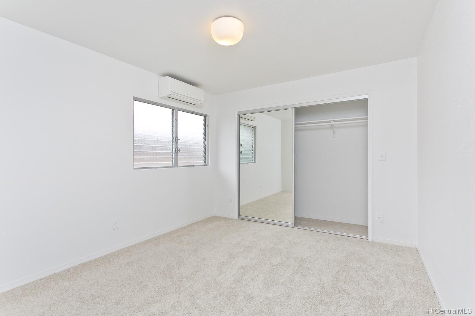 24 Muliwai Lane
