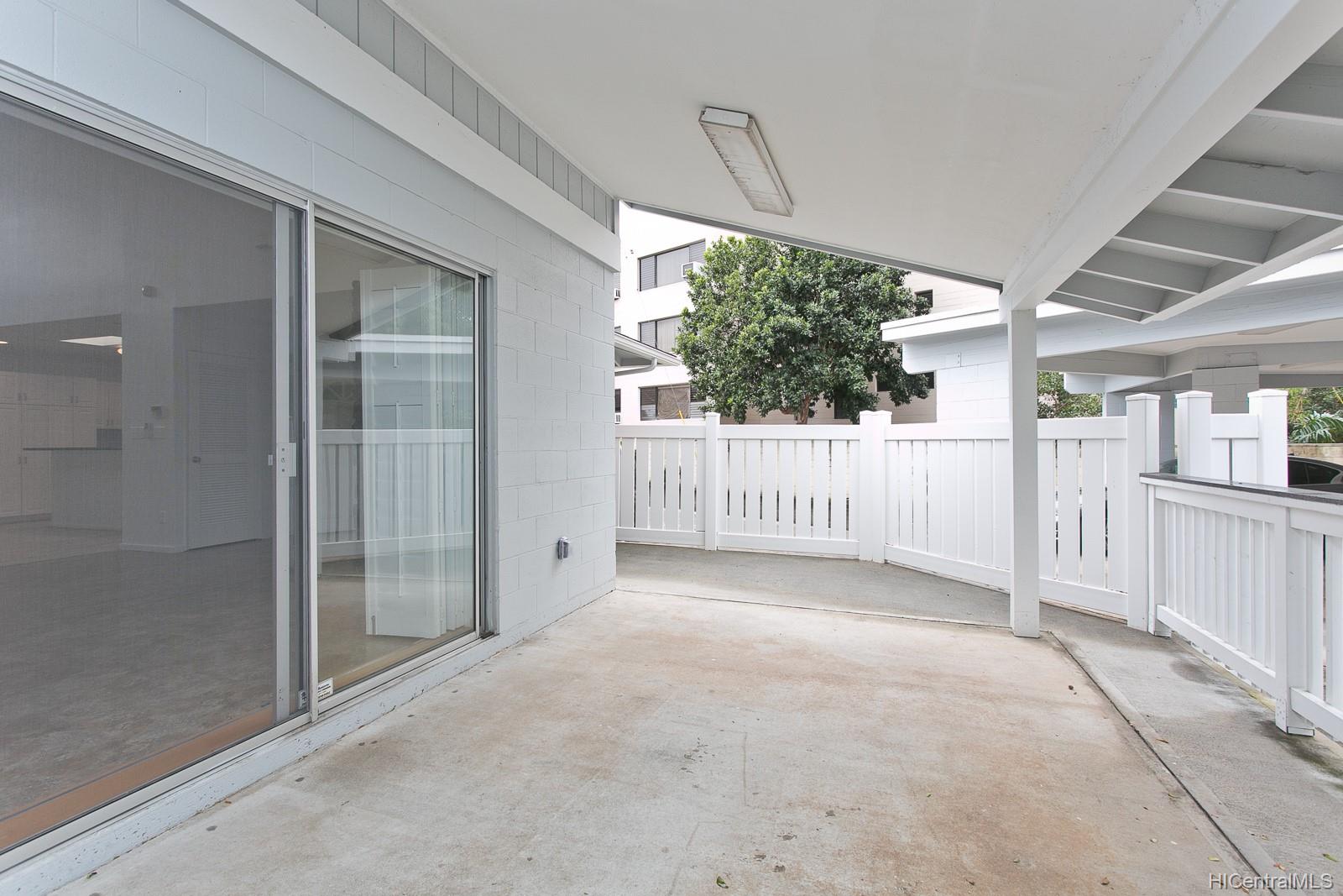 24 Muliwai Lane