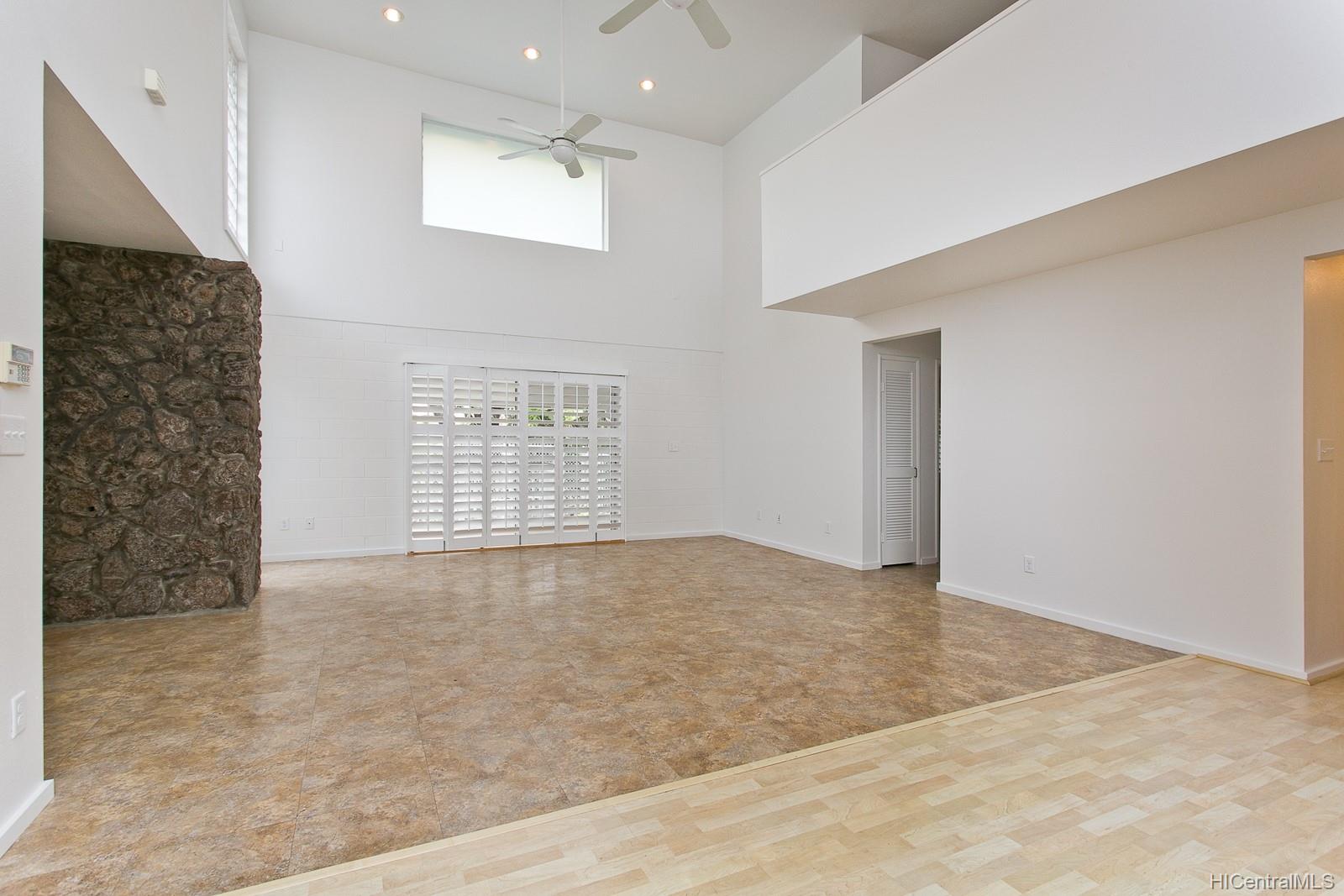 24 Muliwai Lane