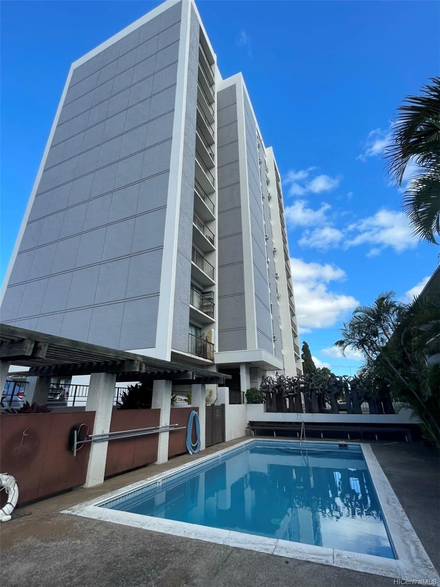725 Piikoi Street  Unit 803